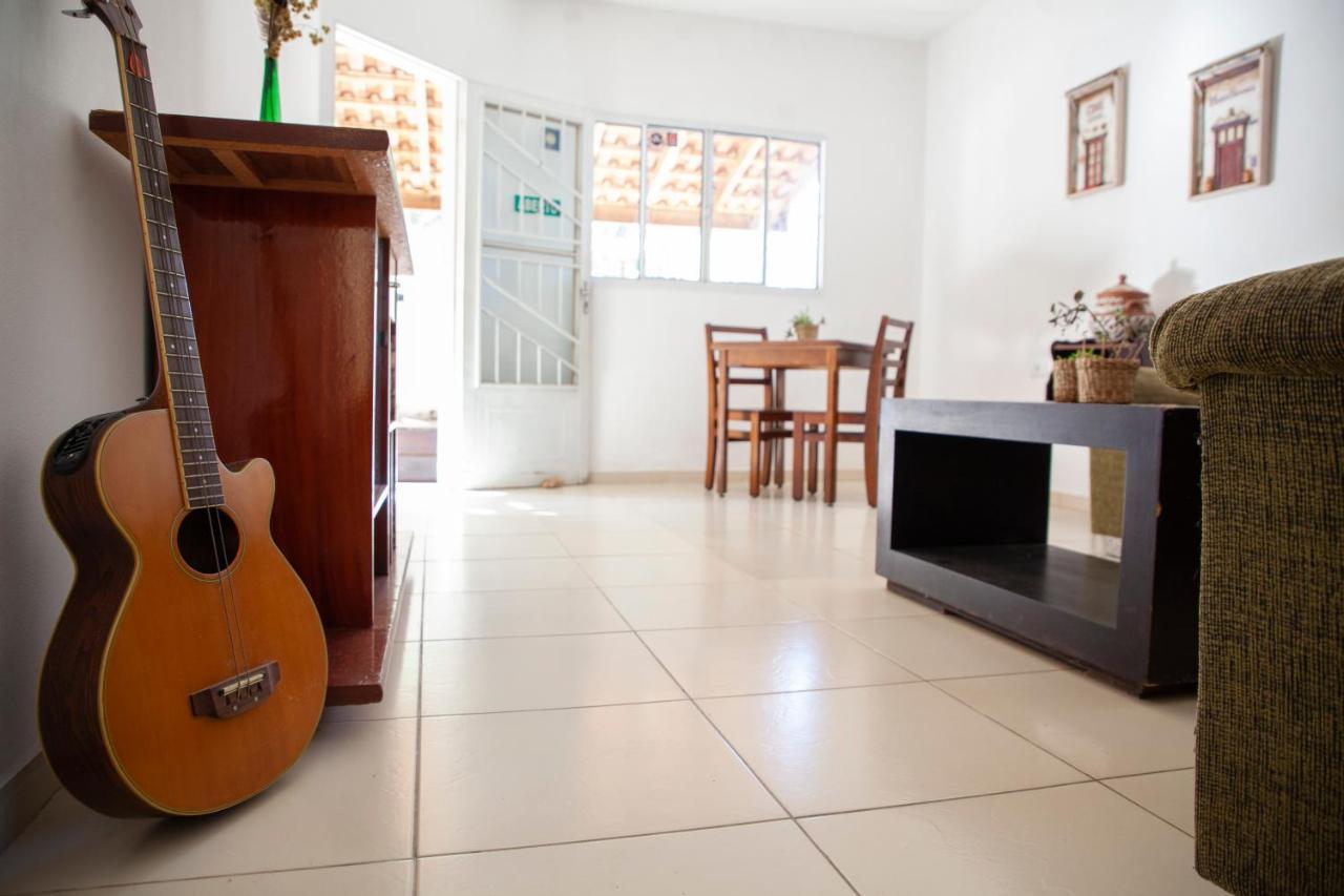 Hostel Oca Delfim Delfim Moreira Zewnętrze zdjęcie